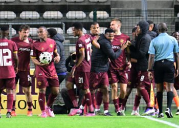 Wins for Pirates and Stellies, Chiefs draw 12 Stellenbosch FC players celebrate a goal scored by Andre de Jong of Stellenbosch FC during the Betway Premiership 2025/26 game between Stellenbosch FC and Golden Arrows at Athlone Stadium in Cape Town on 22 October 2025 © Ryan Wilkisky/BackpagePix