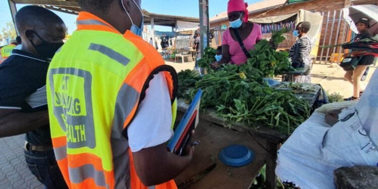 Joburg street vendors get smart card trading permits 10 temp ec16e3c6 fe55 4249 bea2 411117876bcf